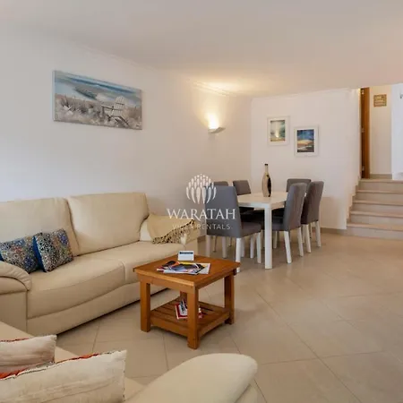 Townhouse Farah Villa