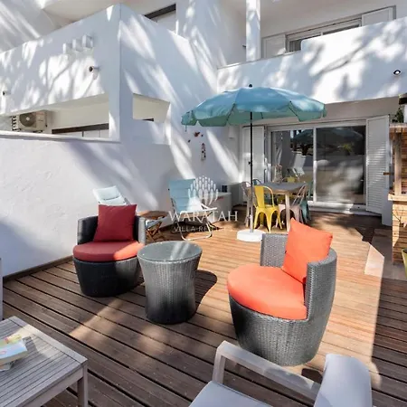 Townhouse Farah Vale do Lobo