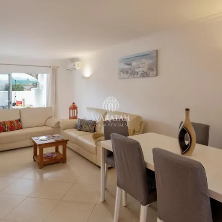 Townhouse Farah * Vale do Lobo